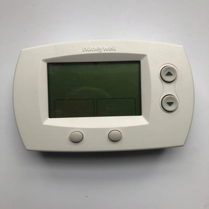Honeywell Thermostat TH5320U1001 | Used