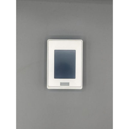 Viconics Schneider Electric SEZ8250U0B11 Thermostat |Refurbished