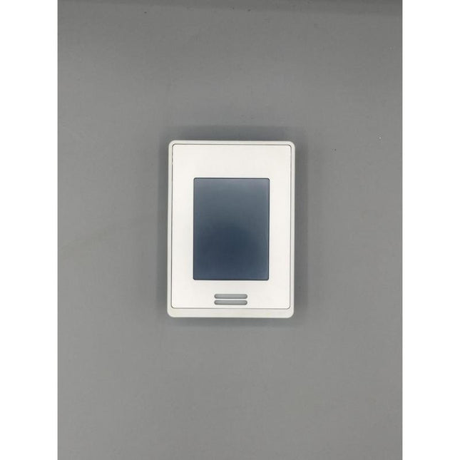 Viconics Schneider Electric SEZ8250U0B11 Thermostat |Refurbished
