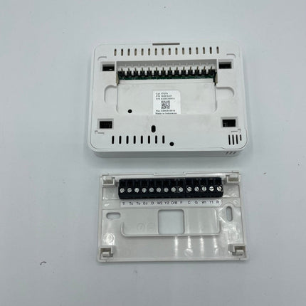 Lennox ComfortSense 7500 Programmable Thermostat 17G74 | Used