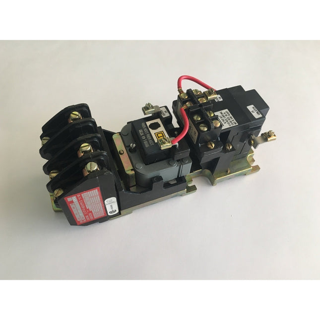 Square D LX0 30 Lighting Contactor | Refurbished